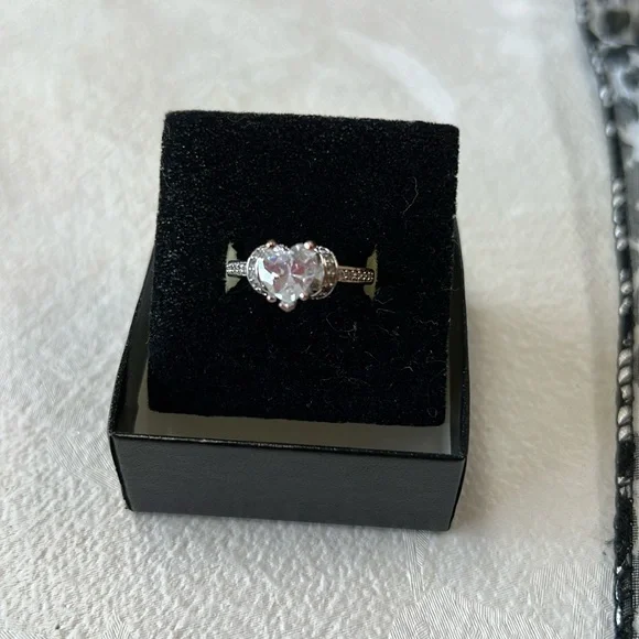 Silver Ring W/Heart Shaped Diamond - Picture 1 of 7